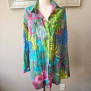 Kikisol Women's Whimsical Hydrangea Print Boyfriend Button Up Shirt Size L Multi